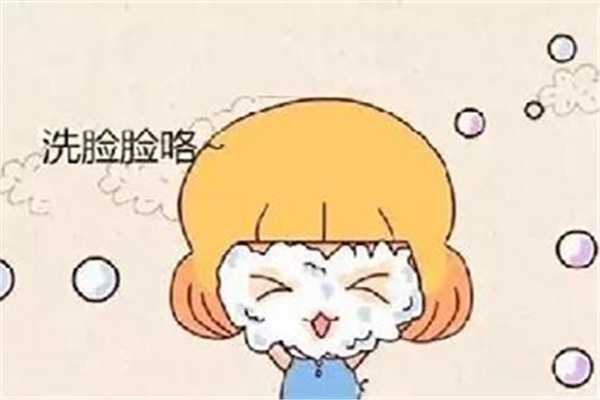 敏感肌可以用冷水洗脸吗?敏感肌用什么水洗脸比较好 敏感肌可以用冷水洗脸吗?敏感肌用什么水洗脸比较好