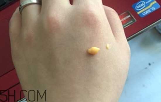 雅顿橘灿精华适合什么肤质 雅顿橘灿精华怎么使用