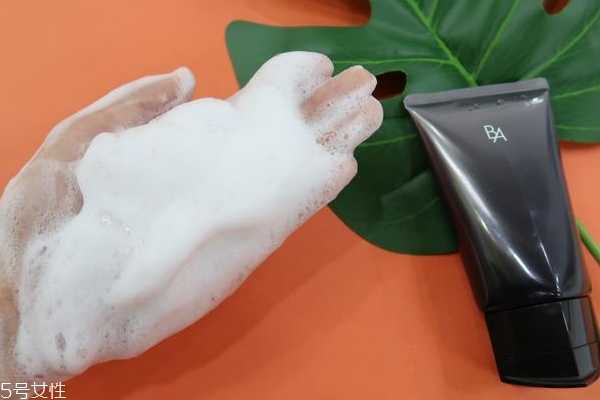 ba洗面奶孕妇可以用吗 ba洗面奶孕妇可以用吗