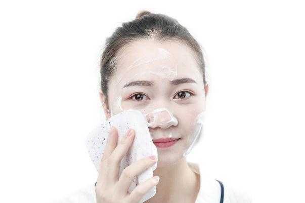 去角质可以用在脸上和身上吗？