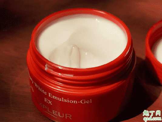 AMPLEUR素肌霜能当晚霜用吗 AMPLEUR素肌霜能当晚霜用吗