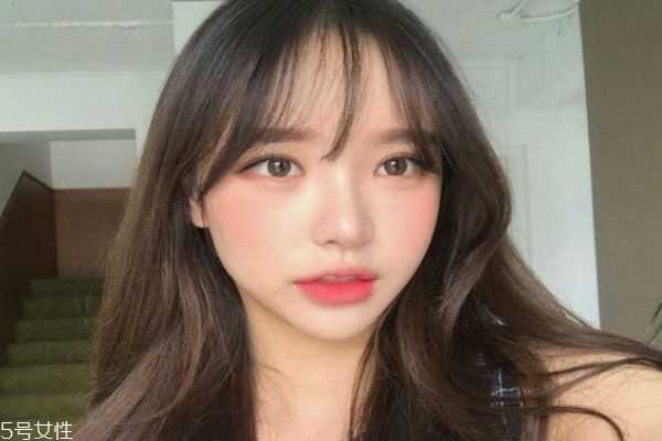 腮红的颜色怎么选择？腮红颜色选择