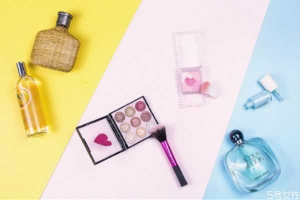 劣质化妆品怎么判断