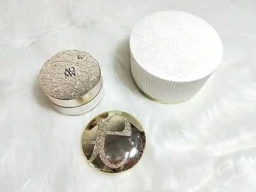 敏感肌肤可以使用散粉吗