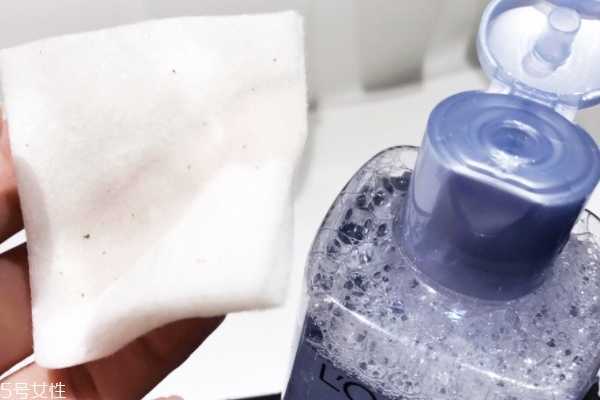 欧莱雅卸妆水有酒精吗 欧莱雅卸妆水有酒精吗