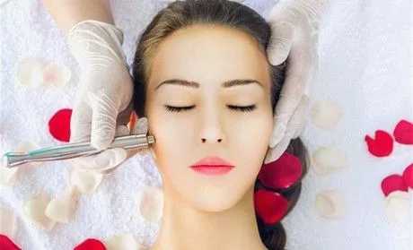 面部精雕是什么意思