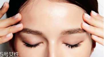 眼霜用量不对会怎样 不可少涂也不可过量