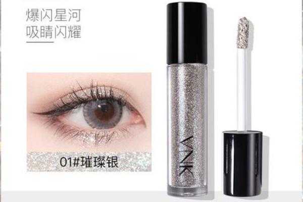 高光液可以和粉底液一起用吗 高光液可以画卧蚕吗