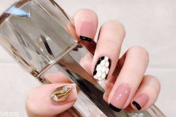 接指甲可以维持多久？接指甲有什么好处