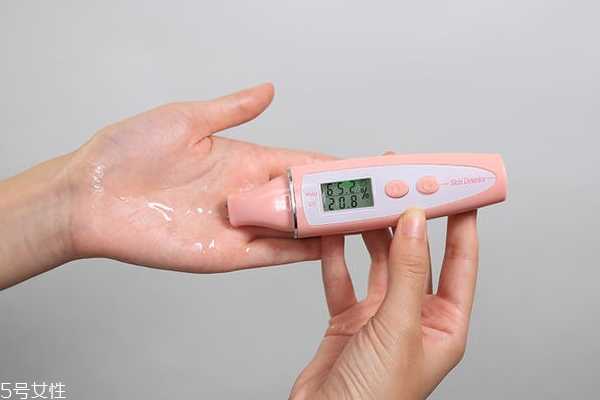 春纪杨梅系列适合年龄 吴谨言同款补水套装