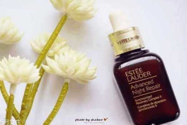 40岁用什么精华液好