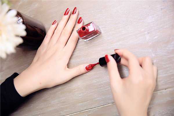 指甲油是什么成分