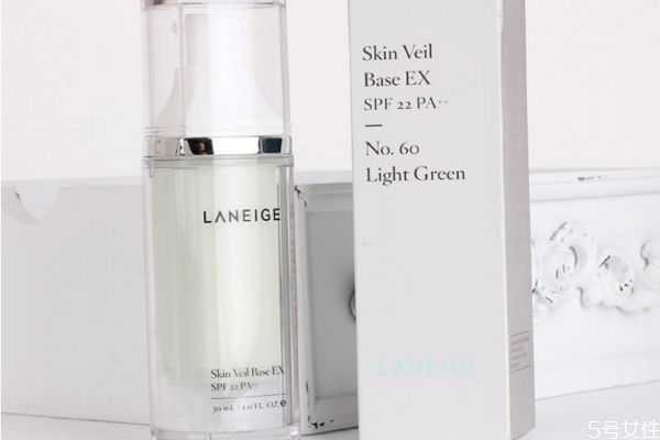 夏天化妆可以不用隔离吗？防晒和隔离先用哪个