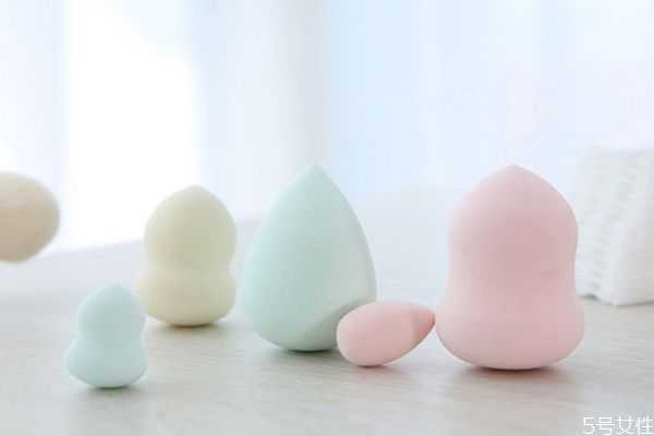 美妆蛋每次用完都要洗吗？美妆蛋的使用误区