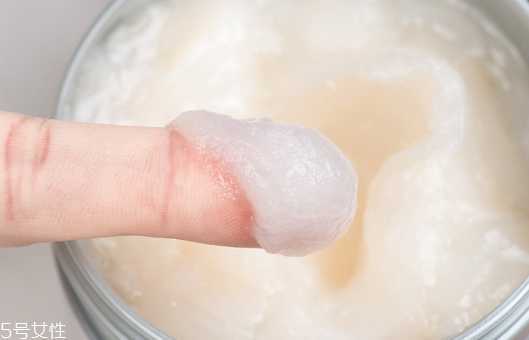 护发素和发膜哪个更好？