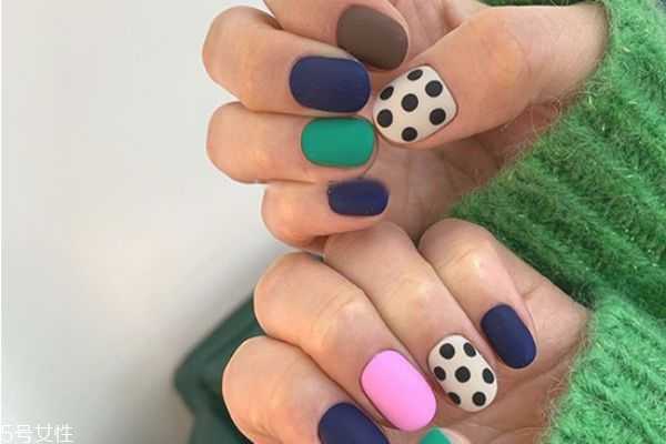 复古橘美甲教程，莫兰迪色丝绒美甲教程