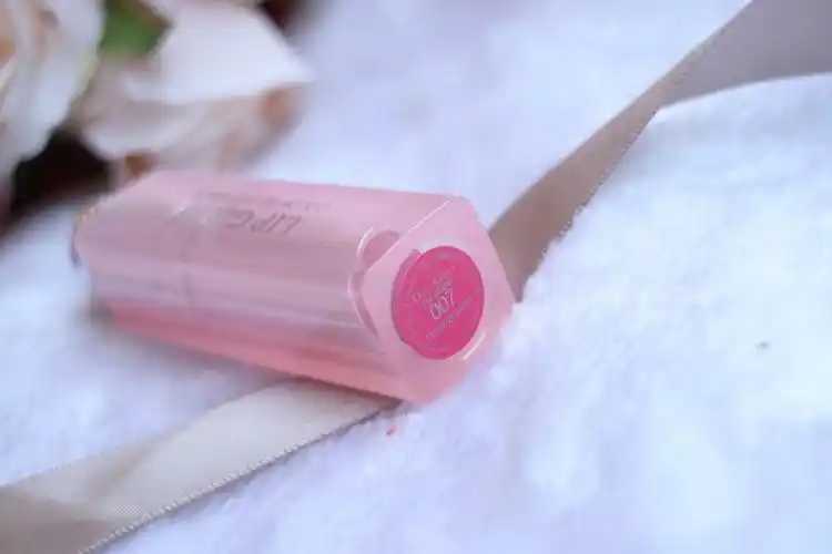 如何判断唇釉有没有效果