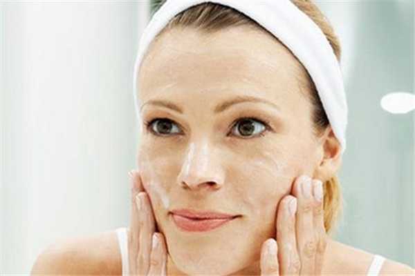 洗脸可以加盐吗？洗脸加盐有什么好处