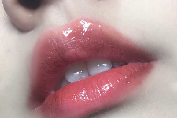 兰蔻双头唇釉10号是什么颜色