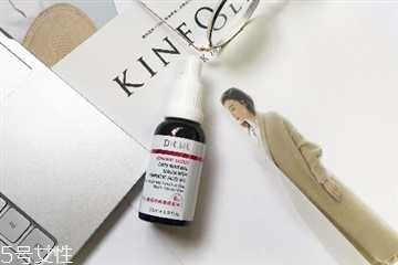 水杨酸和杏仁酸的区别 杏仁酸和水杨酸哪个好