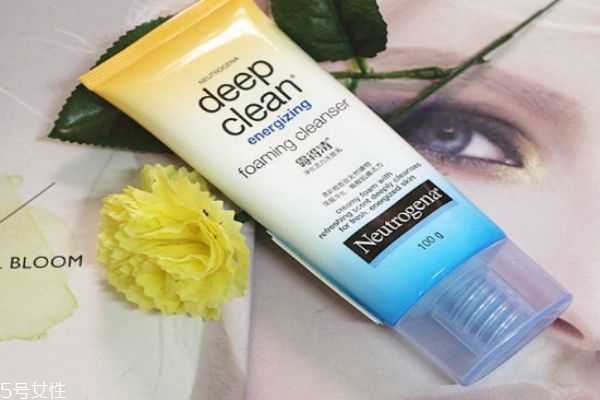 露得清的洗面奶怎么样呢 露得清的洗面奶怎么样呢