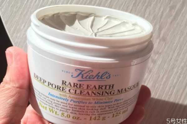 科颜氏白泥可以去角质吗？科颜氏白泥保质期是多久