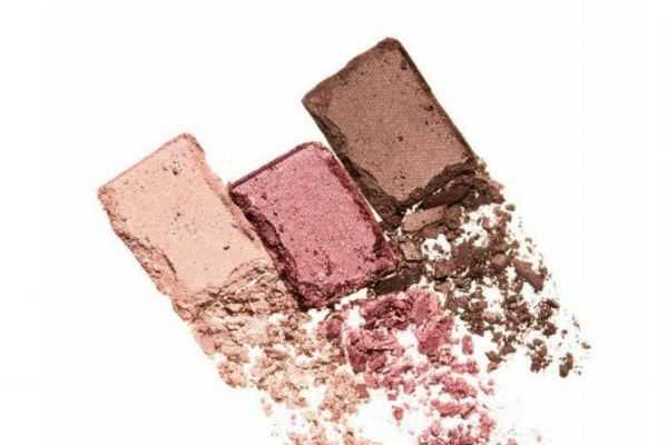 眼影质量怎么判断？眼影质量坏有什么危害呢