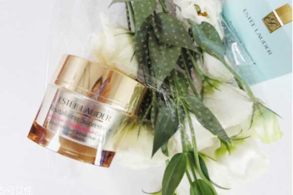 雅诗兰黛晚霜哪个好