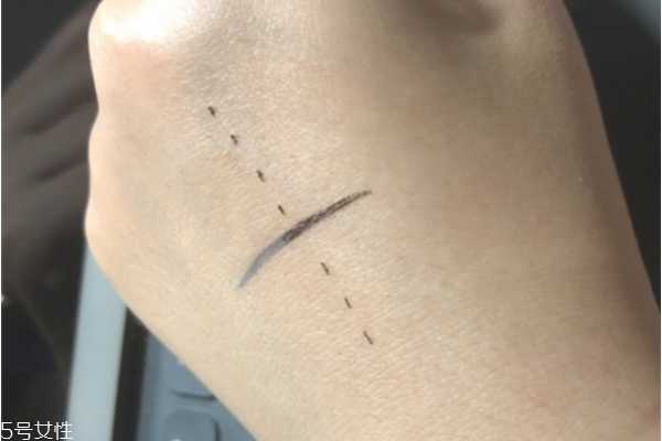 安耐晒bb霜怎么用