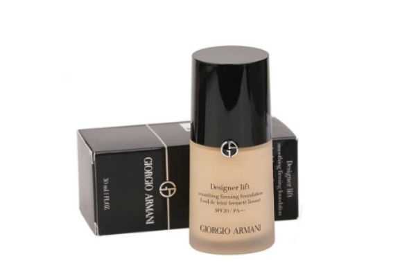 阿玛尼蓝标的色号 阿玛尼蓝标质地如何 阿玛尼蓝标的色号 阿玛尼蓝标质地如何