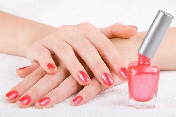 指甲油有甲醛吗 指甲油有甲醛吗