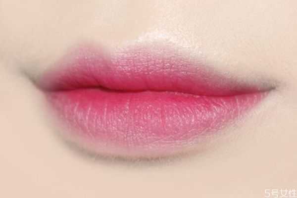 韩式裸妆需要注意什么方面？韩式裸妆适合什么场合