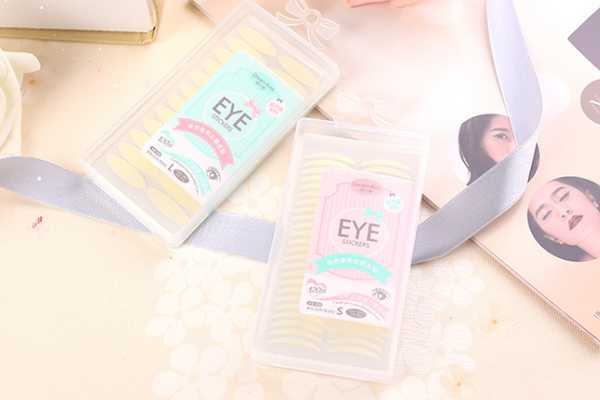 双眼皮贴是一次性的吗 双眼皮贴是什么时候贴