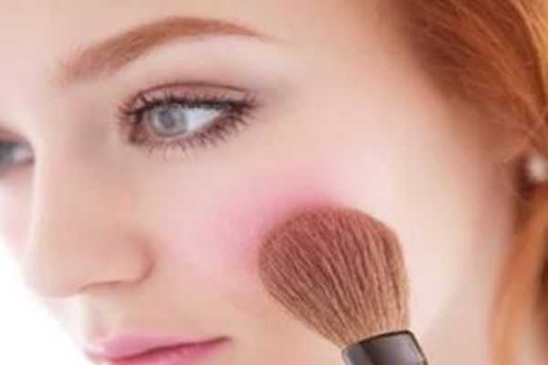 腮红怎么涂好看 这些腮红的误区要知道