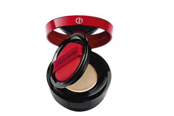 气垫好用还是粉底液好用