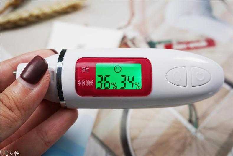 水密码洗面奶哪款好用 温和蓝管和祛痘白管对比评测