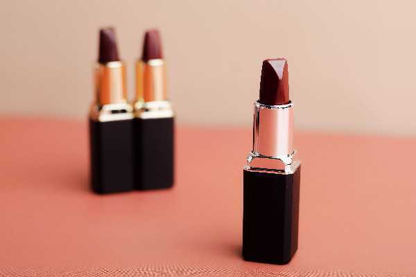 口红用虫子做的是真的吗 口红用虫子做的是真的吗