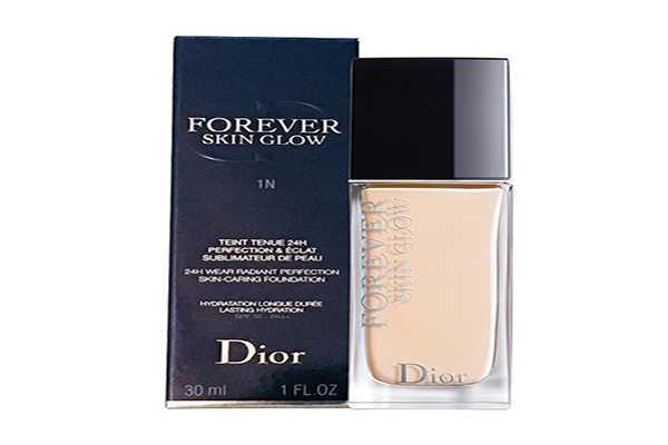 脸上有斑用什么粉底液遮瑕效果好 脸上有斑用什么粉底液遮瑕效果好