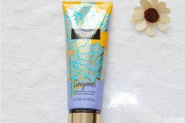 500ml身体乳能用多少天?身体乳一次用多少ml 500ml身体乳能用多少天?身体乳一次用多少ml