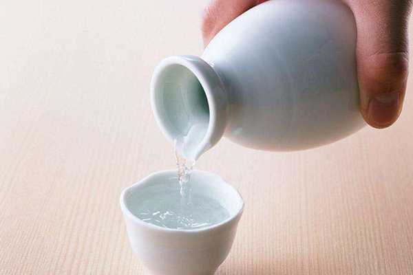 茵芙莎流金水水乳怎么样 茵芙莎流金水水乳怎么样