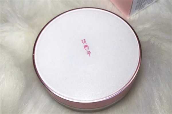 花西子散粉粉扑怎么清洗 花西子散粉粉扑怎么清洗