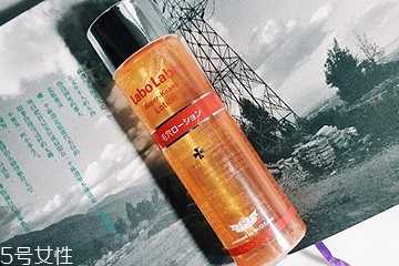 30岁左右用什么爽肤水好