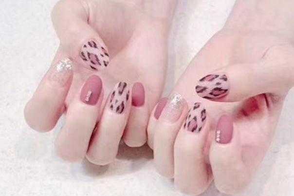 指甲油有甲醛吗 指甲油有甲醛吗