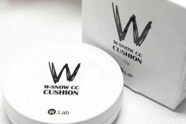 wlab气垫怎么样？wlab气垫黑色和白色区别