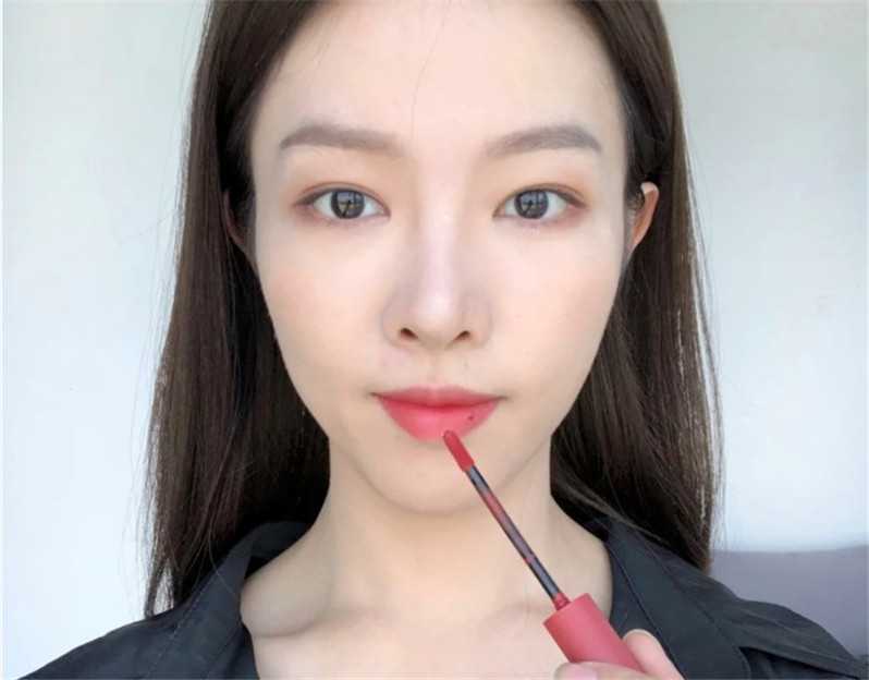 新手如何化淡妆 一份完整详细的淡妆教程 新手如何化淡妆 一份完整详细的淡妆教程