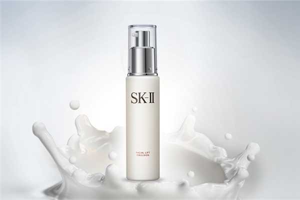 乳液买清爽型还是滋润？乳液哪个牌子保湿效果好