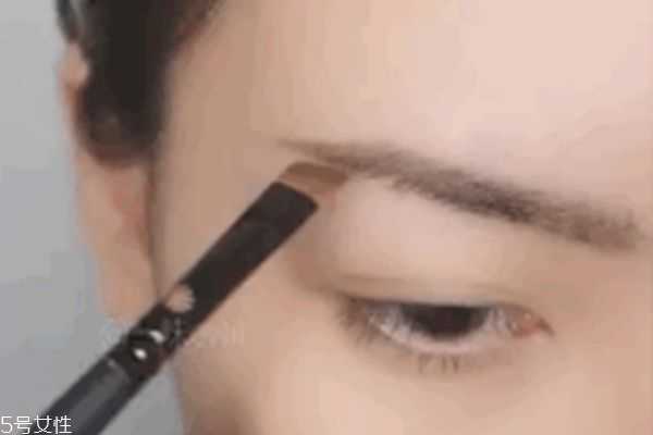 细长眉毛怎么画？细眉毛画法图解