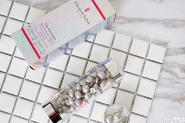 雅顿银胶可以开灯吗？雅顿银胶的作用