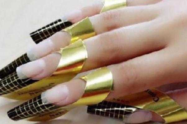 美甲延长胶好还是甲片好