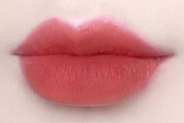 古驰黄皮必入的口红 古驰黄皮必入的口红